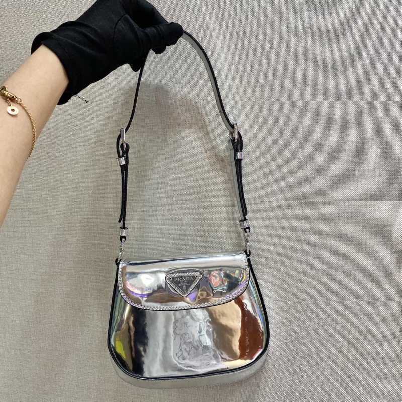 Pra*a top handle bags